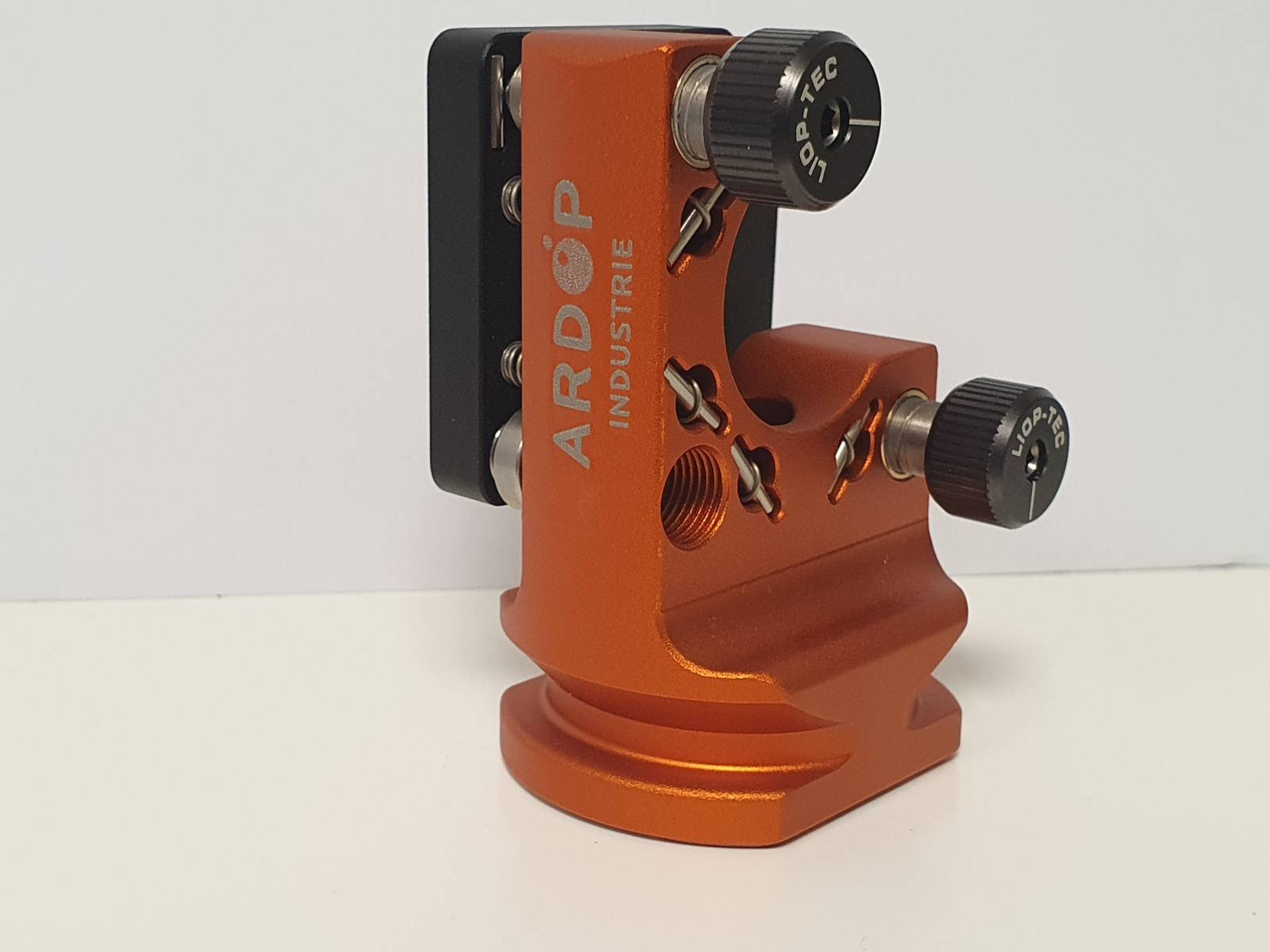 Fourniture de lentilles optiques convergentes asphériques avec traitement diélectrique Nice Alpes-Maritimes