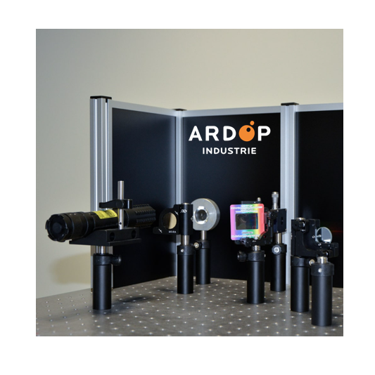 Ecrans de protection Laser pour Tables Optiques Classe 4 / Barrières de protection Laser pour Tables Optiques