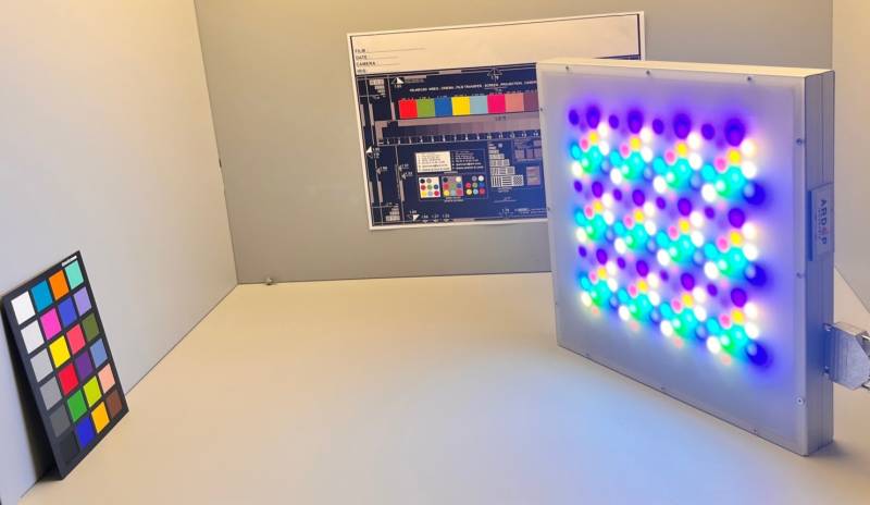 Système d'éclairage multispectral haut de gamme ARD48